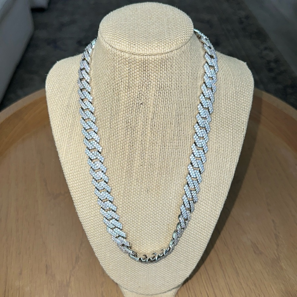 Cuban Link Chain Cubic Zirconia Set in Brass